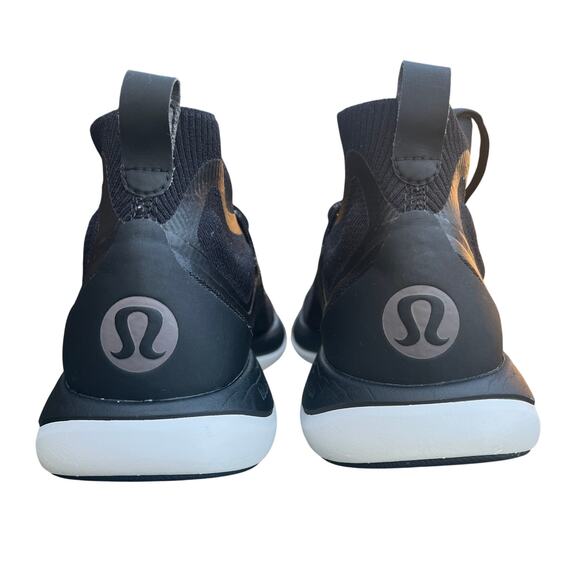 Lululemon Chargefeel Workout Mid Sneakers Women’s Size 8 Black White - Picture 3 of 11